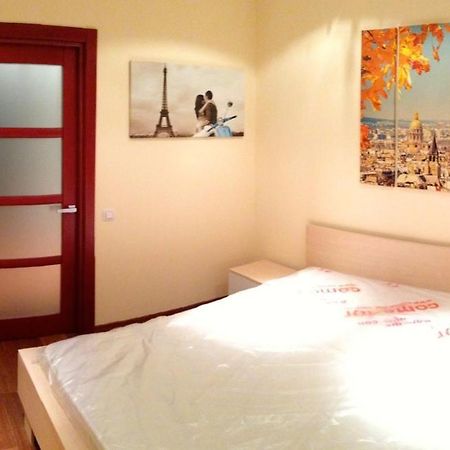 Apartment Mihailovskaya Kiev Luaran gambar