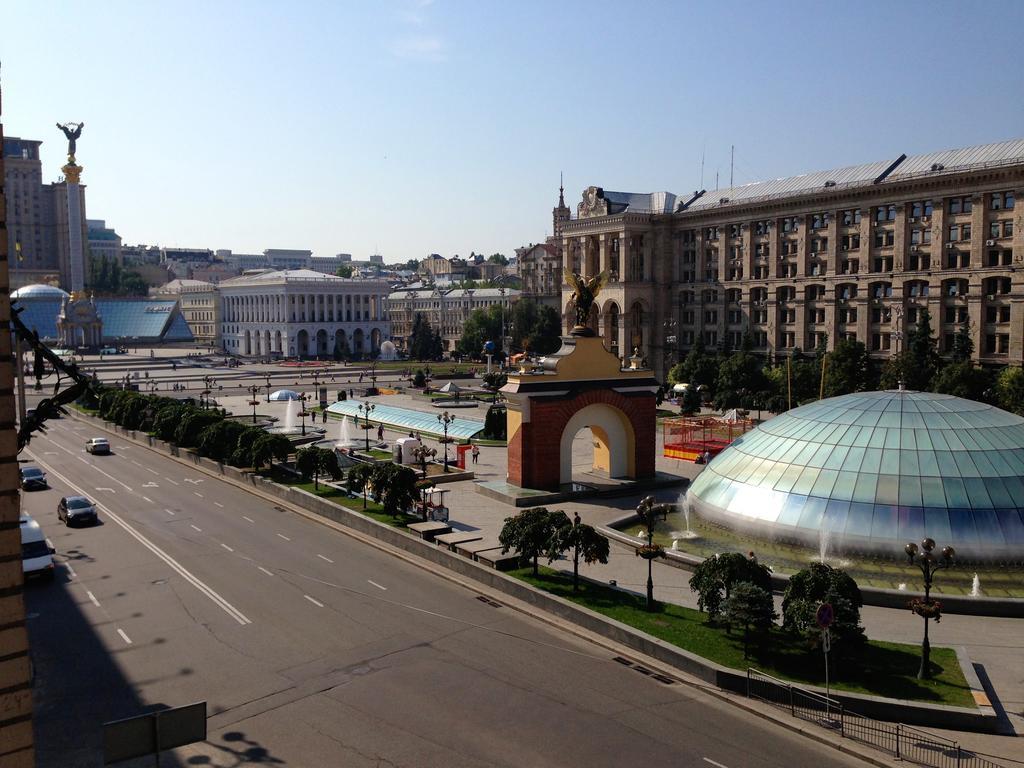 Apartment Mihailovskaya Kiev Luaran gambar