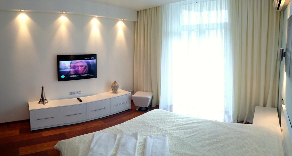 Apartment Mihailovskaya Kiev Luaran gambar